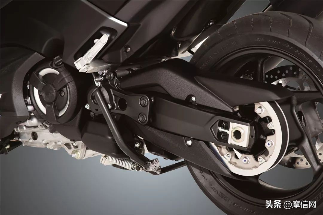 雅马哈tmax530顶配价格,雅马哈tmax530和xmax300对比