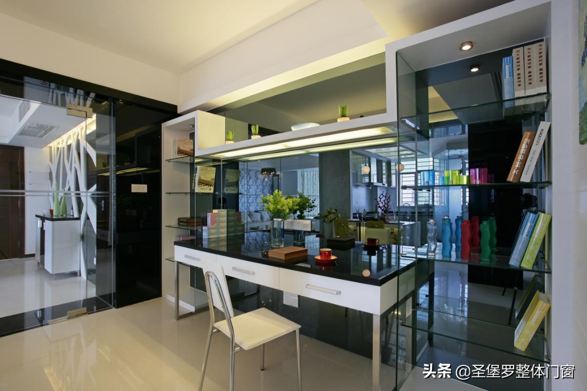 开放式厨房和阳台一体装修图,开放式厨房与书房隔断效果图欣赏