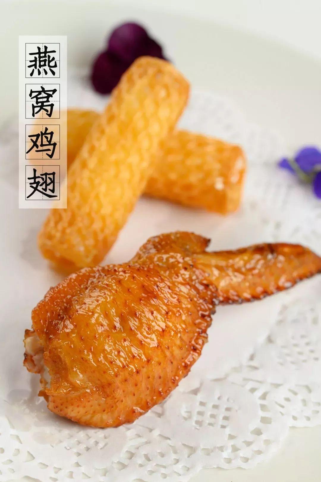 4000m²「平价海鲜」，还藏了个老广早茶，鸡煲、羊肉、虾蟹