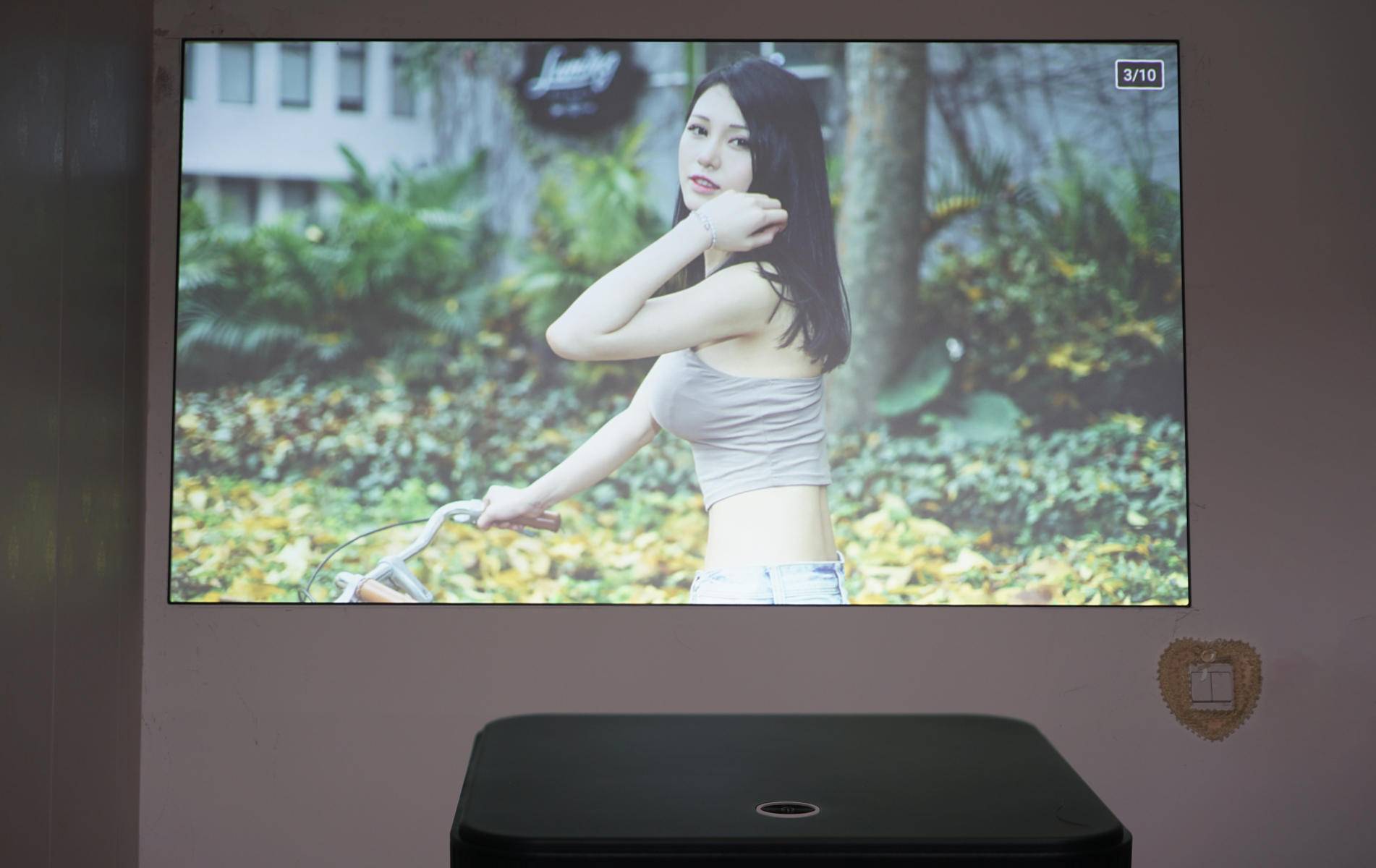 极米newz8x对比大眼橙x7d,大眼橙x7dpro对比极米play3