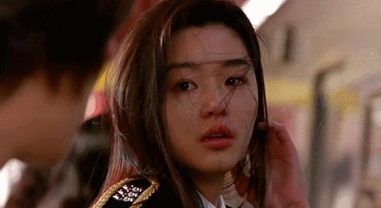 20岁少女一夜变成老太婆,妙龄少女一夜间变成老太太后续