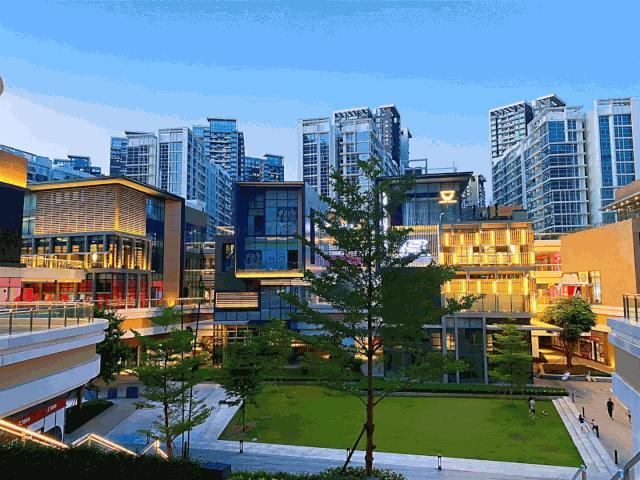 深圳城市标杆购物中心,深圳未来商业购物中心