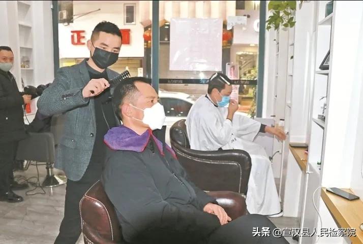 达城街头拍下的！这些画面从未如此激动人心！