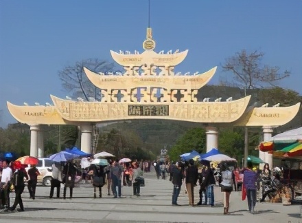 广西人口壮族多还是汉族多,南宁市壮族人口多还是汉族人口多