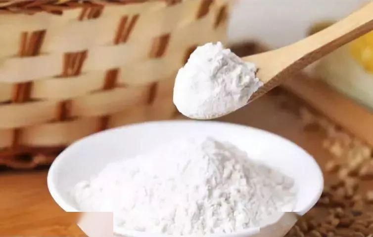 炒菜用的生粉和淀粉有什么区别,教你一招生粉跟淀粉的用途