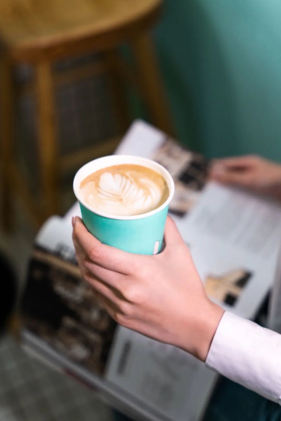 体育西「咖啡研究所」，竟对老广的菠萝啤下手了