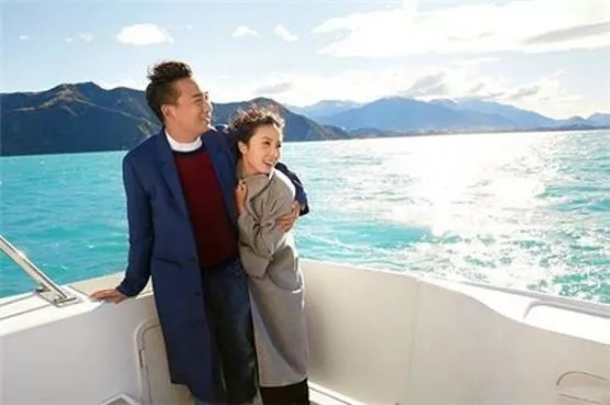 肥胖摆拍不专业，被编剧六六*制抵**，黄磊为何坚定地做“黄小厨”？