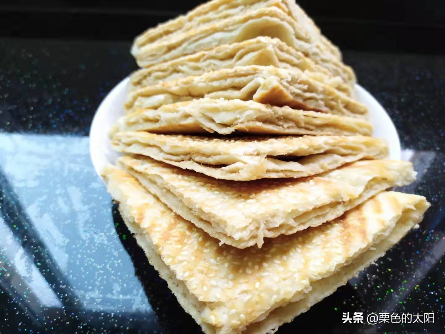 芝麻发面饼怎么做又软又香甜,芝麻酱发面饼子的家常做法