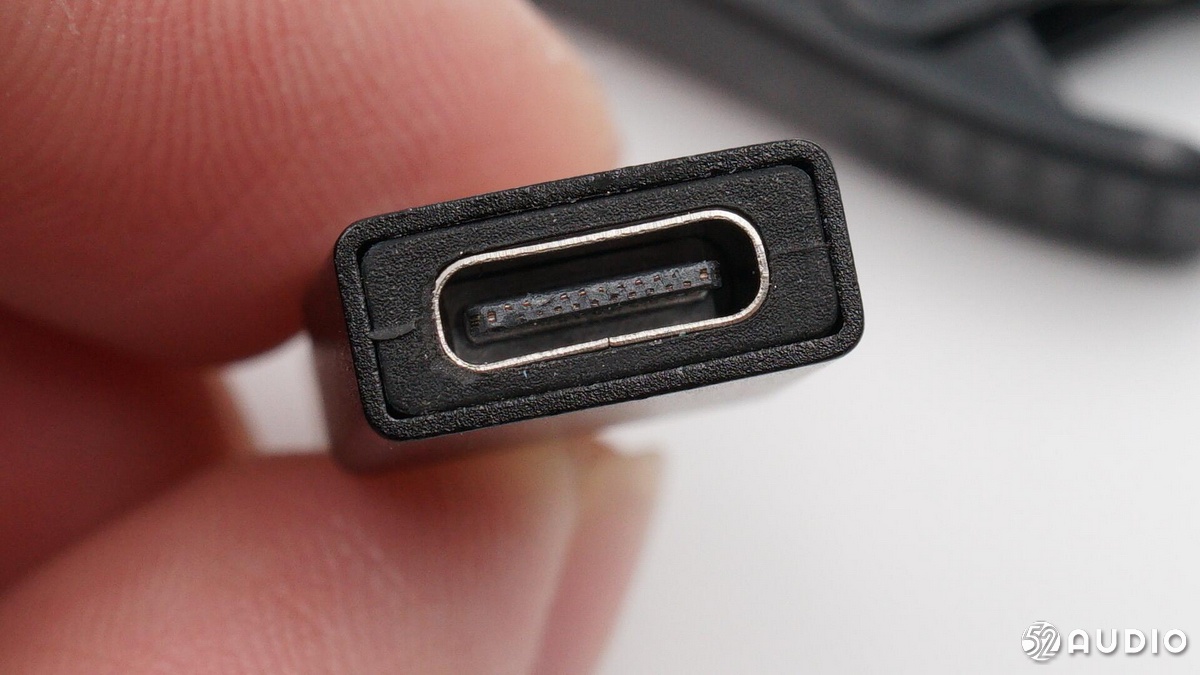 拆解报告：创新科技SXFITRIO三驱者Type-C接口有线耳机