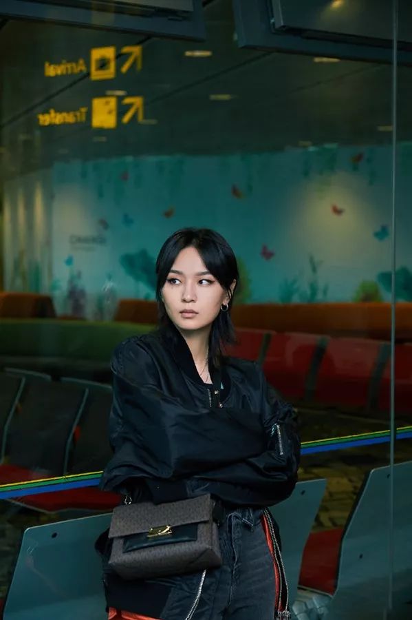 贵阳下班去哪里玩,贵阳住哪吃美食方便