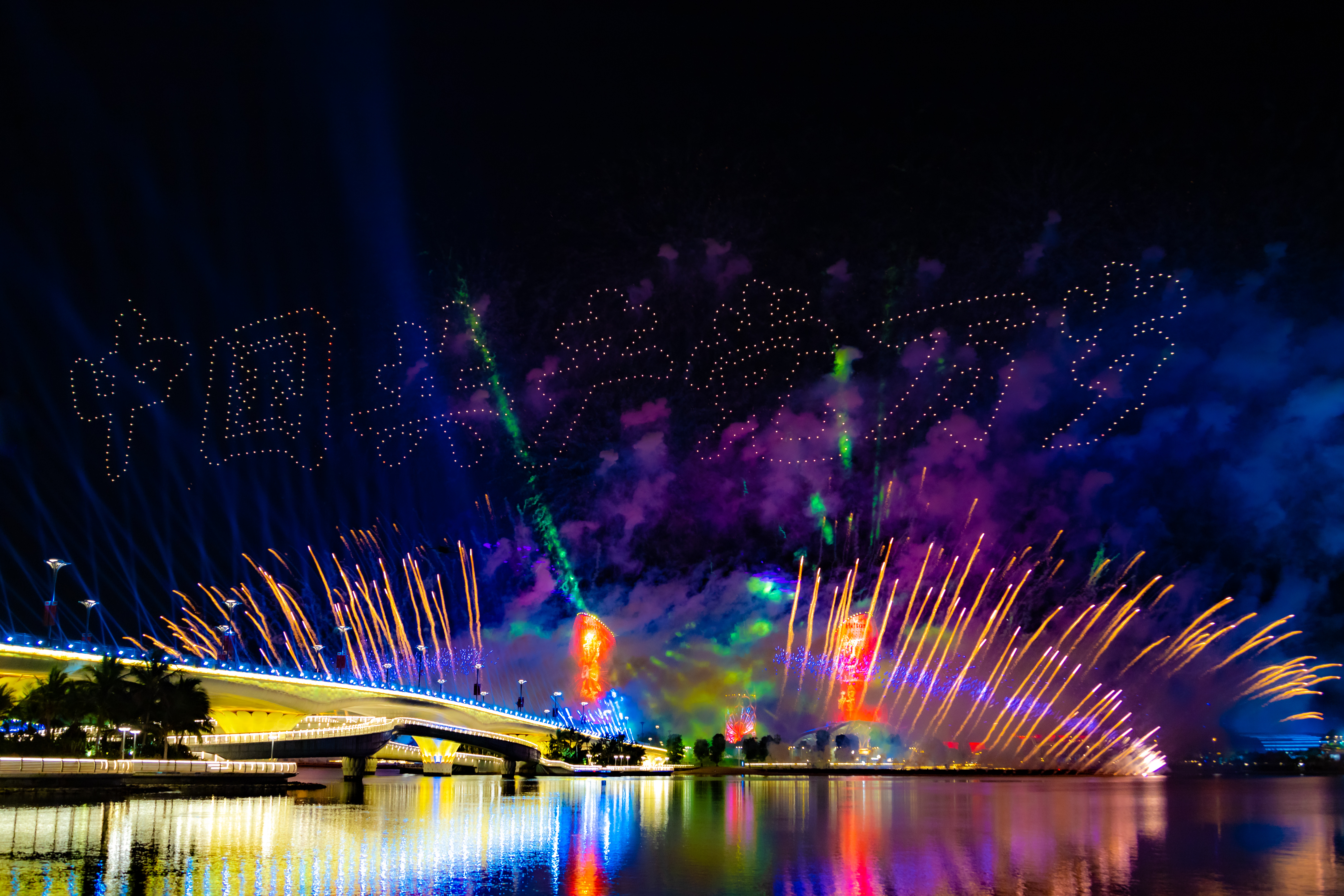 最美中国烟花燃放视频,最美中国烟花效果视频