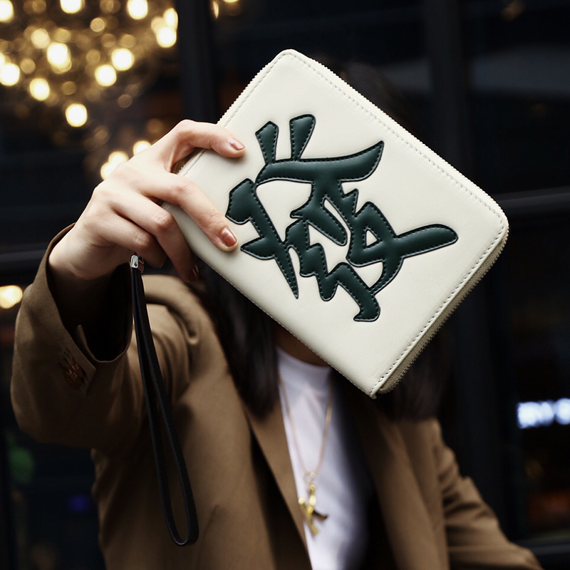 小众品牌包袋推荐,不易过时的浓浓复古韵味的包袋