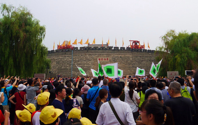 鏇查槣瀛斿簷鍥涘杞洖,鏇查槣瀛斿簷涓囦笘甯堣〃鍖鹃