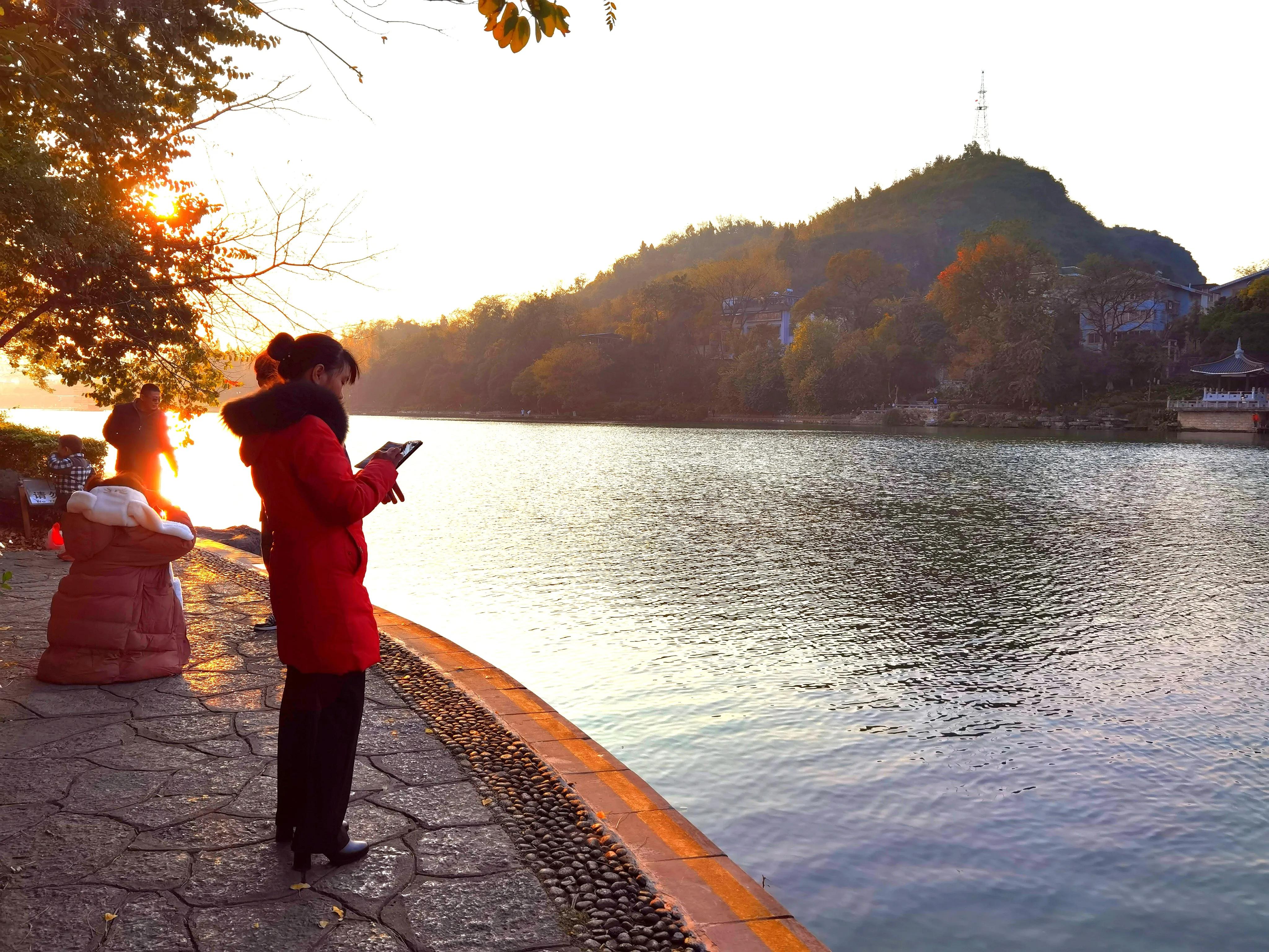 桂林：冬季到桂湖来看景