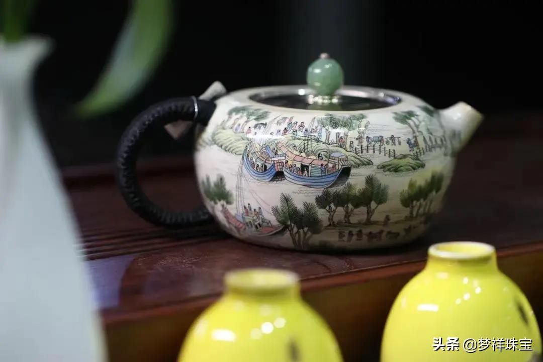 梦祥盛世银酒壶,纯手工高浮雕银壶