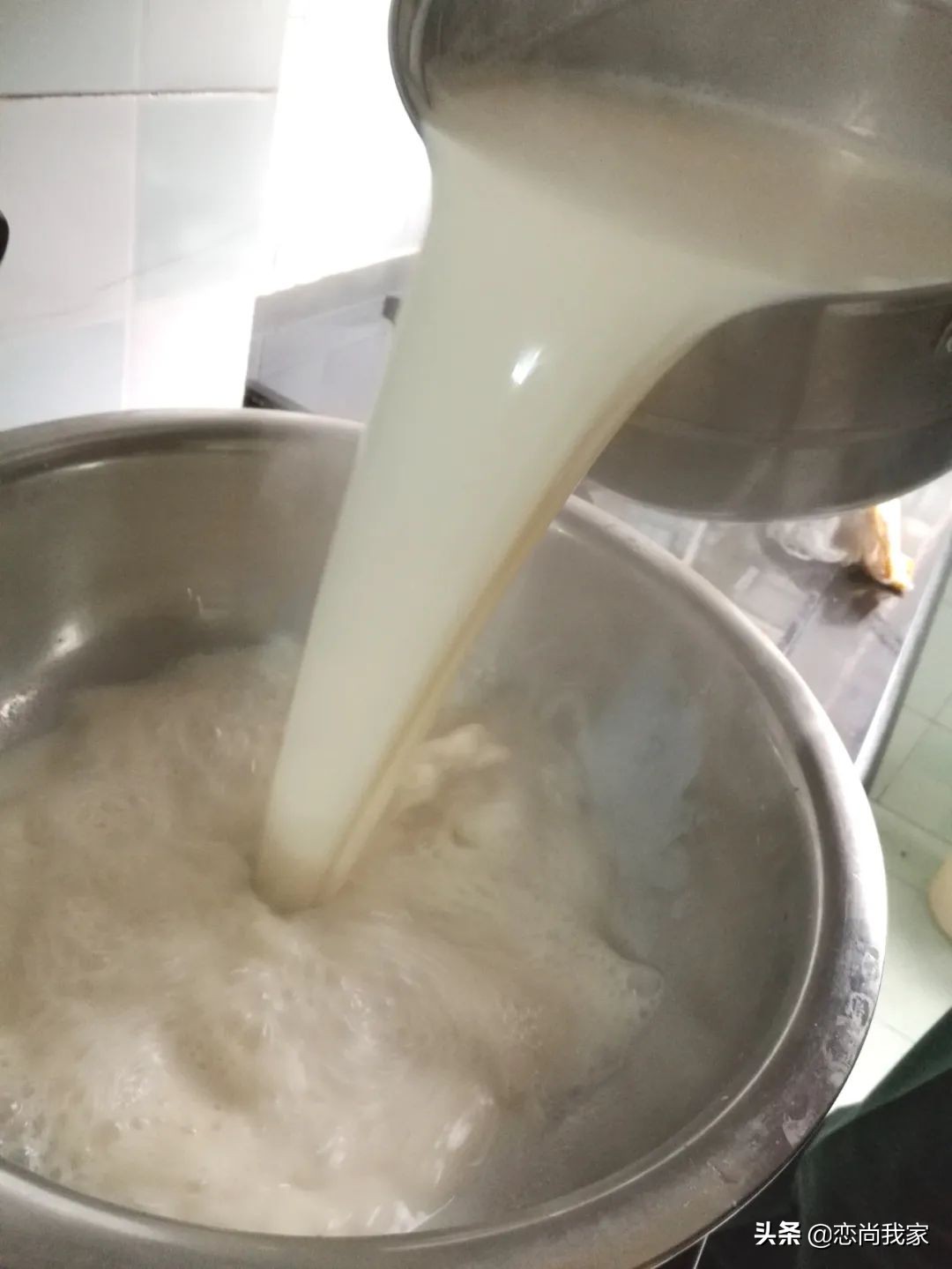 过年了自家制作豆腐,快过年了做过年手工