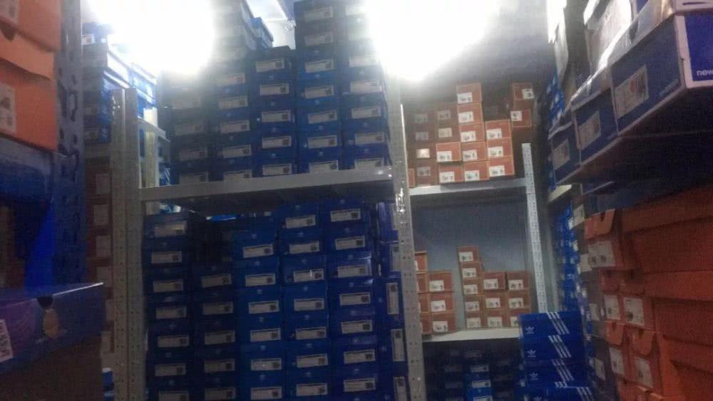 假阿迪耐克是哪出的,耐克阿迪为什么会有假鞋