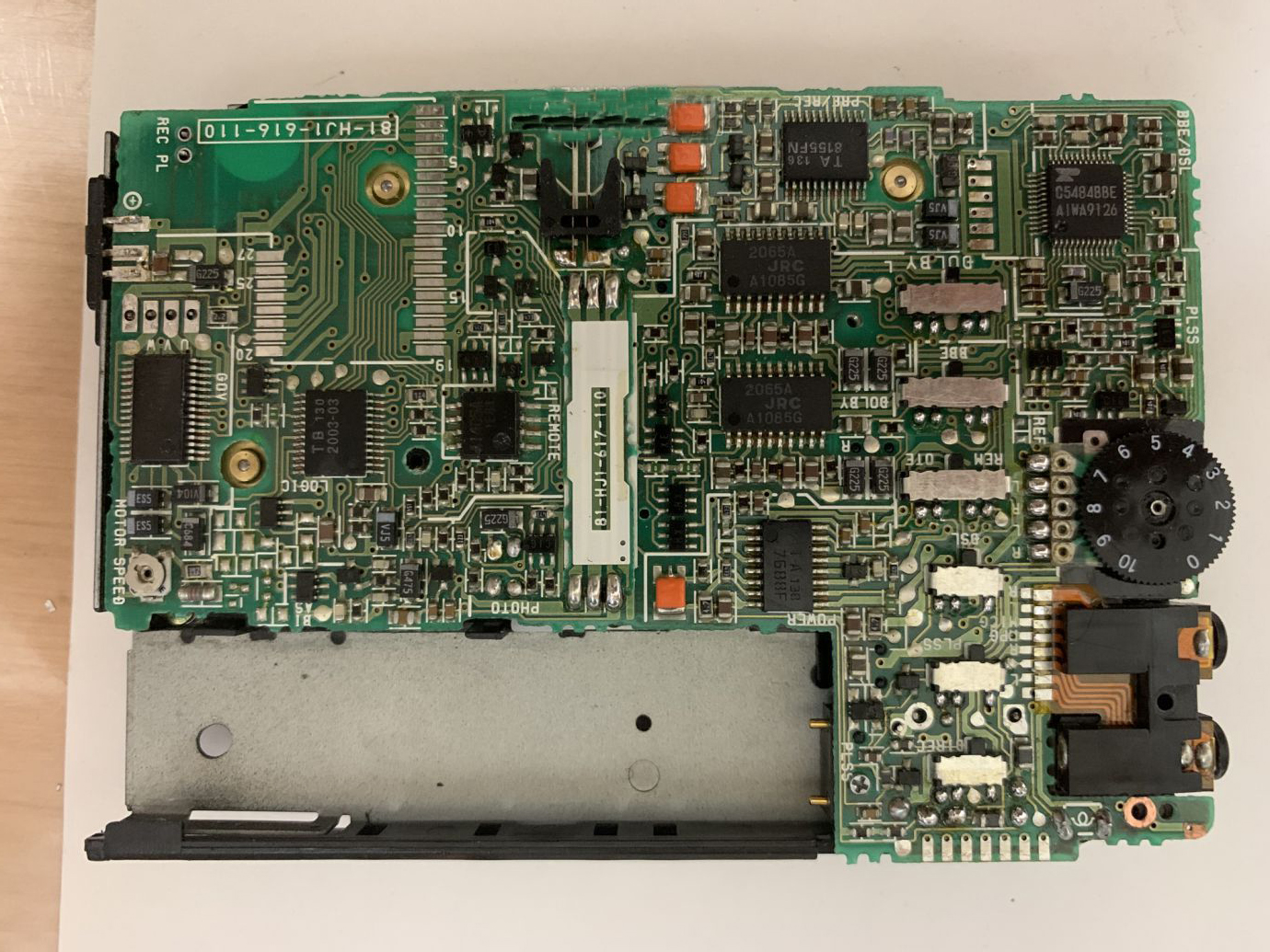 当年让我望洋兴叹几千元一台的随身听有幸收到了