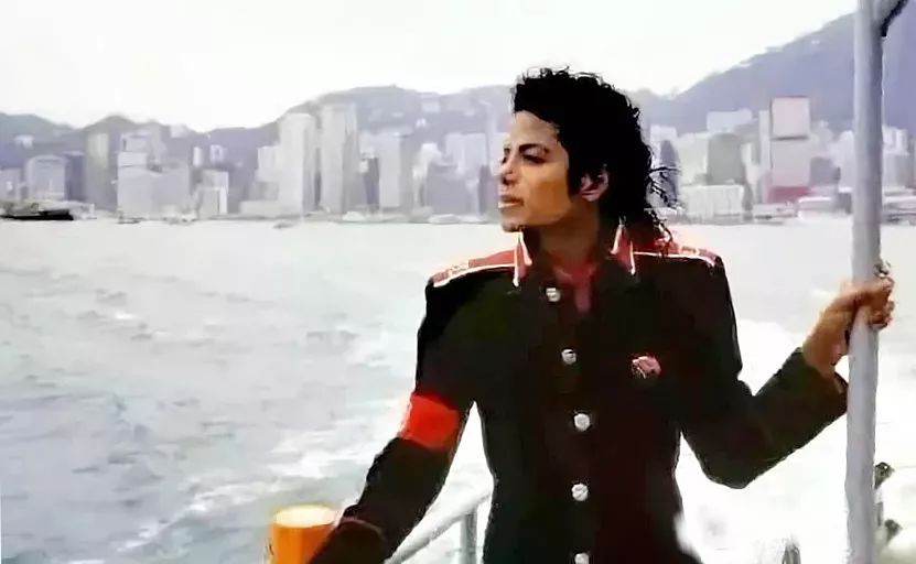 听迈克尔杰克逊的歌看乔丹打球,还会有人在听迈克尔杰克逊吗