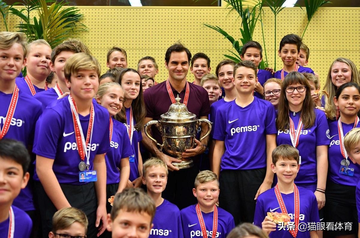 费德勒多次赛点被德约科维奇逆转,巅峰费德勒和巅峰德约科维奇