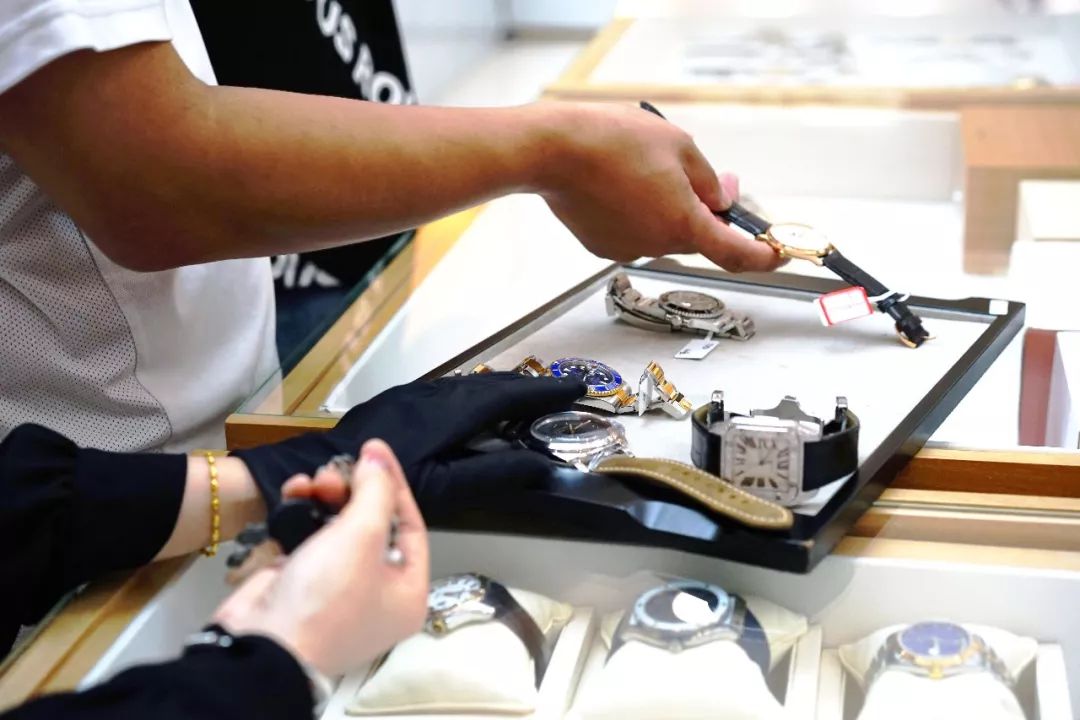 2016年二手劳力士绿水鬼,二手劳力士黑水鬼回收价目表