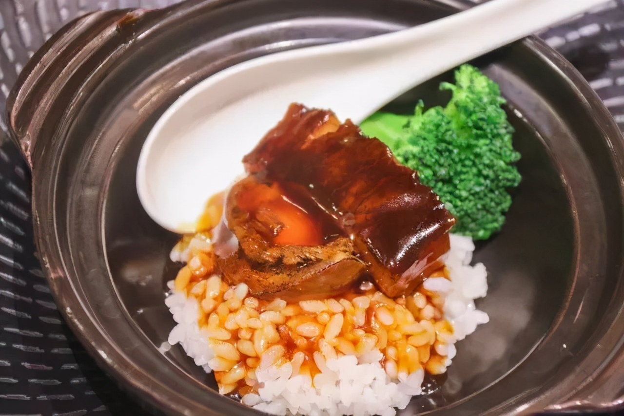 纯外卖店越来越难做了,纯外卖店的真实现状和盈利模式