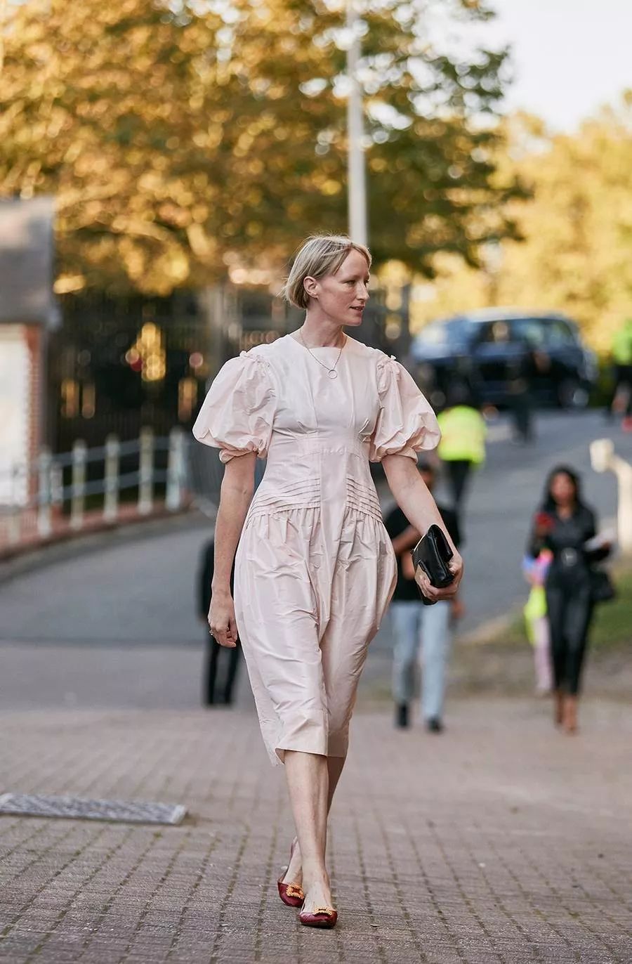 秋冬款舒适不累脚的平底鞋,今年春夏穿什么平底鞋好看