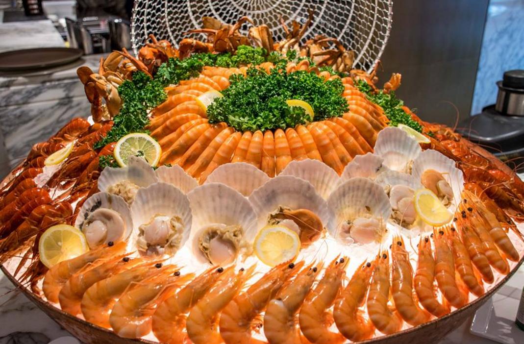 华人出力建设的地方，海鲜价是国内三分之一，20元打车能逛全城！