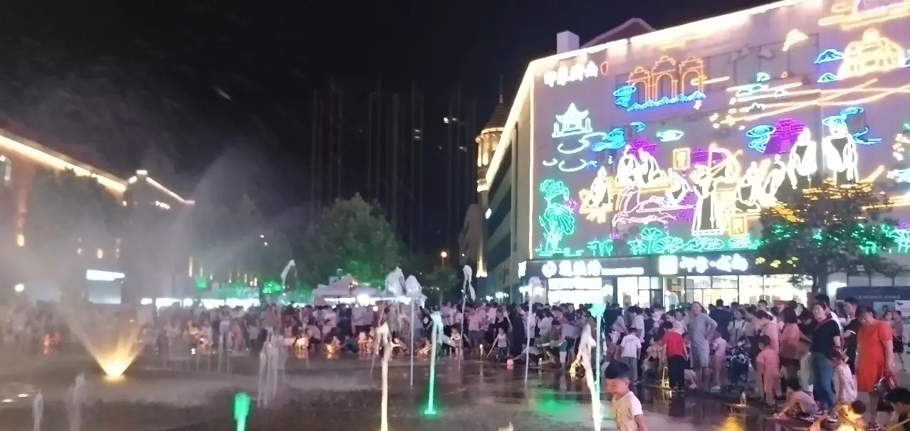 印象济南泉世界风景区,初夏游印象济南泉世界