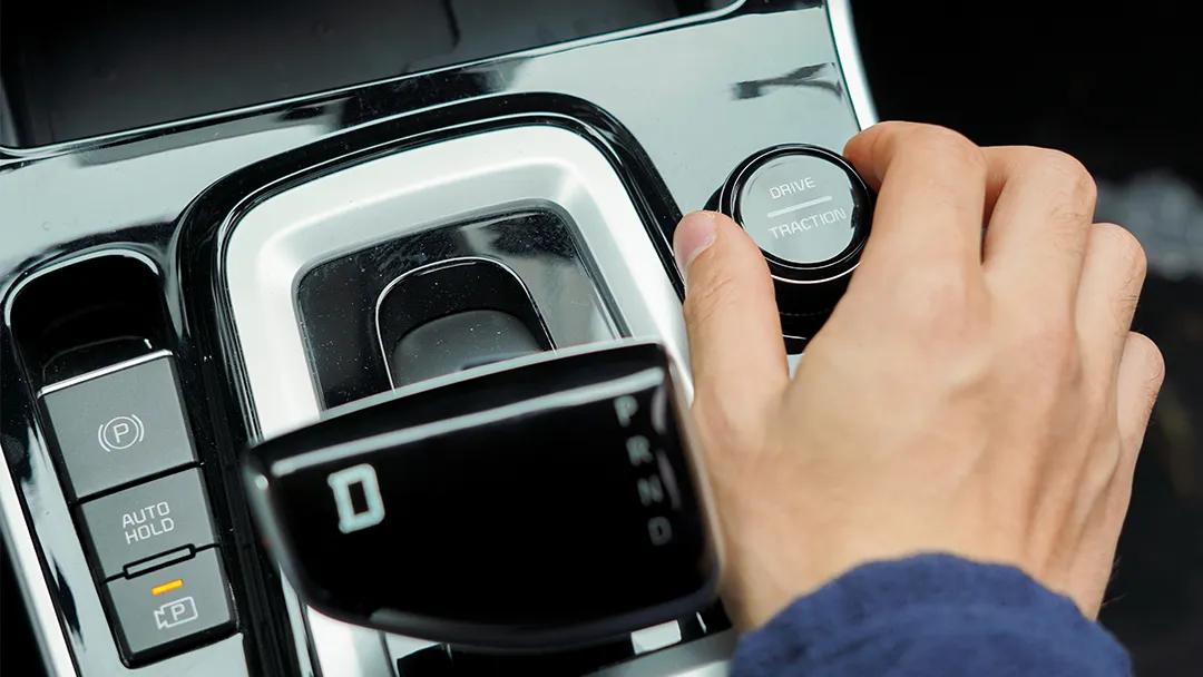 这款20万级合资suv城市和越野通杀,11万级的合资suv来了坐拥高颜值