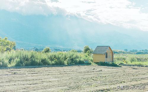 物以类聚人以群分的英语表达,物以类聚人以群分英语