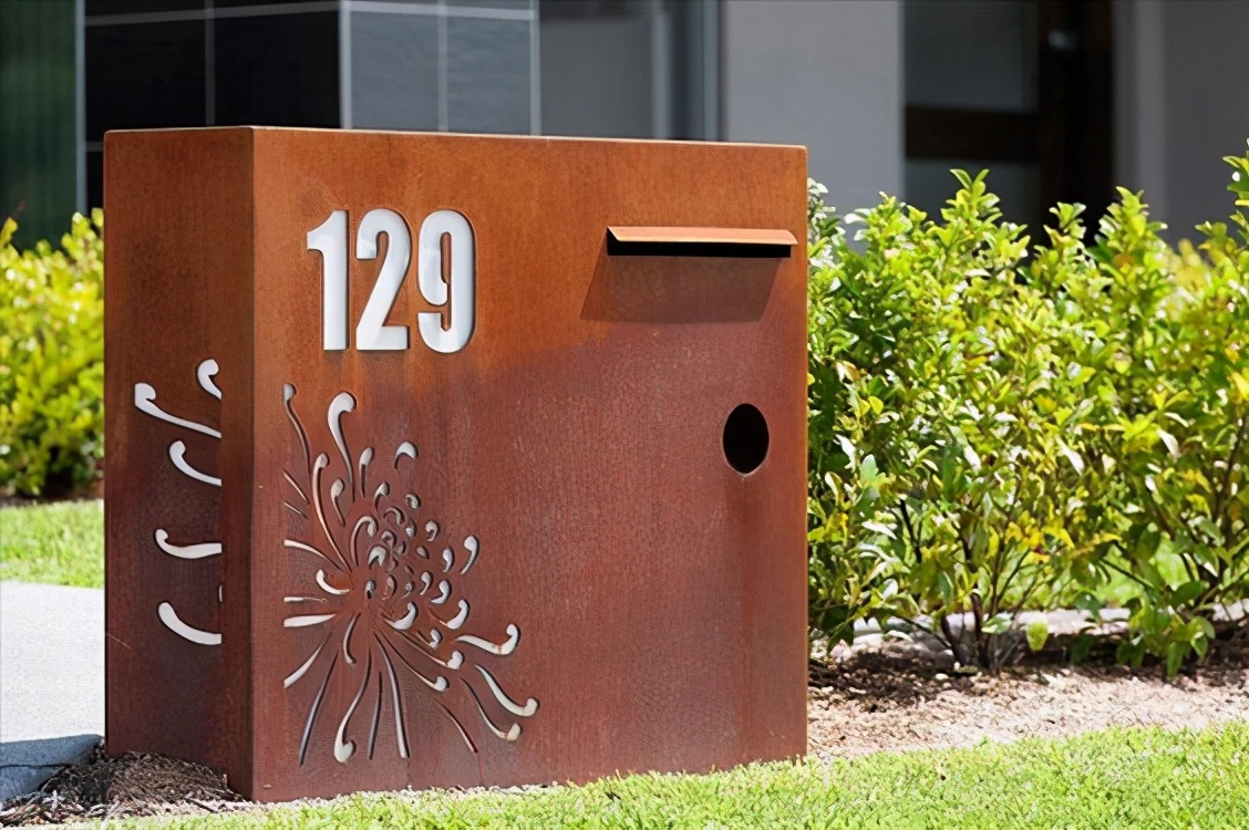 锈蚀耐候钢板表面需要处理么,耐候钢板在景观中的应用