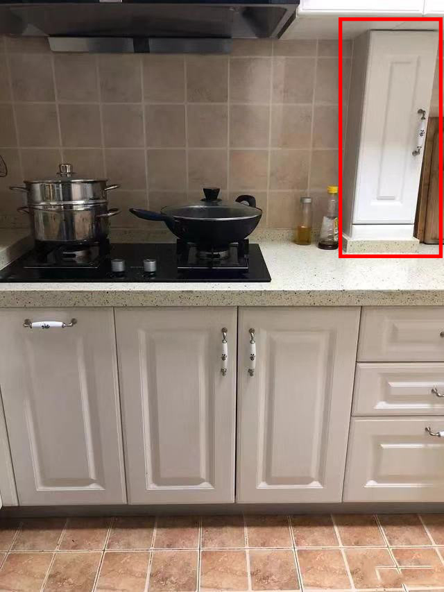 厨房燃气管外露手工遮挡,燃气管外露柜子