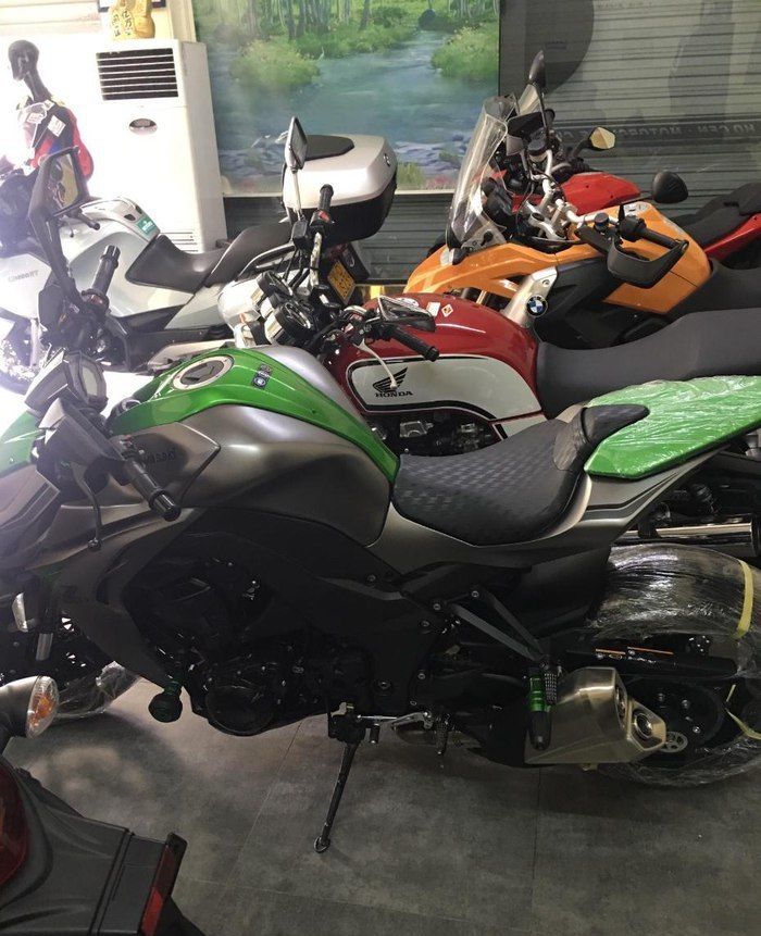 川崎z900做大保养多少钱,川崎z900保养要消除灯吗