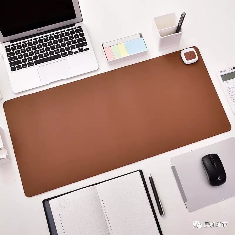 做作业玩电脑冻手冻脚怎么办?别告诉我,你没听说过电热桌垫!