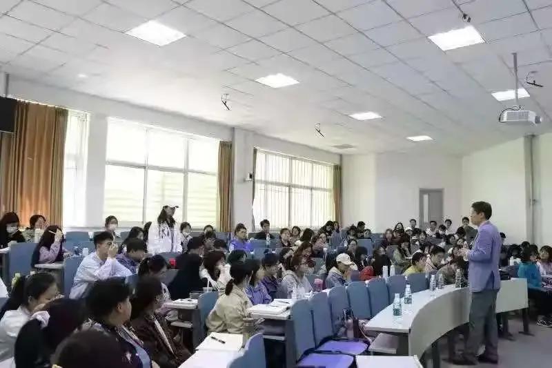 学院风采介绍,国际关系学院简介