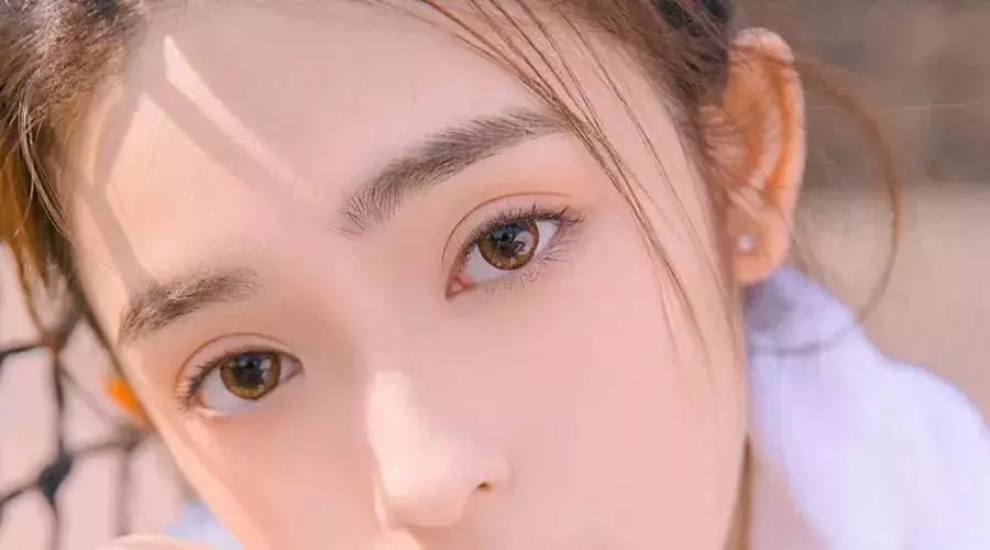 割完双眼皮不忌嘴会怎样,全切双眼皮疤痕增生期是什么时候