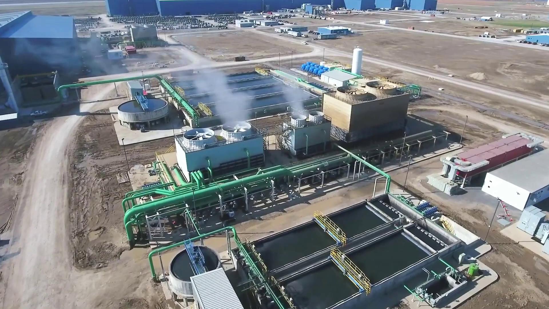 宝钢是日本哪家钢铁援建的,宝钢是日本帮助建的吗