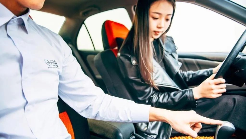 科一考试技巧轻松考100分c1,c1科一模拟考试