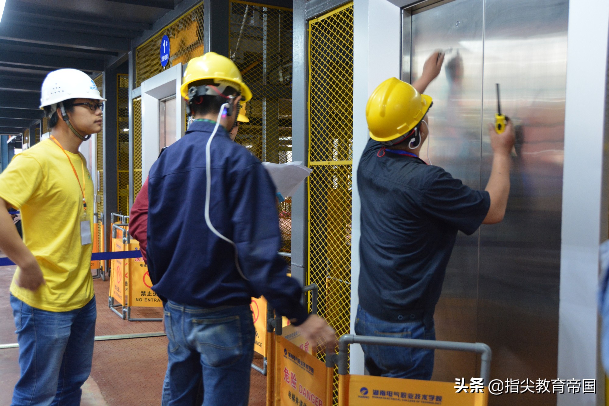 宁可守着三四千的月薪，也不愿下工地挣一万，强制中考分流也没用