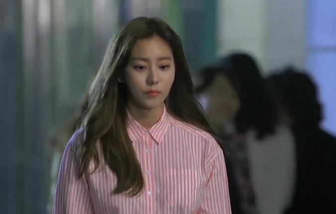 AS前成员U-IE晒照遭批判，V脸明显肉感全无，向主流审美低头？