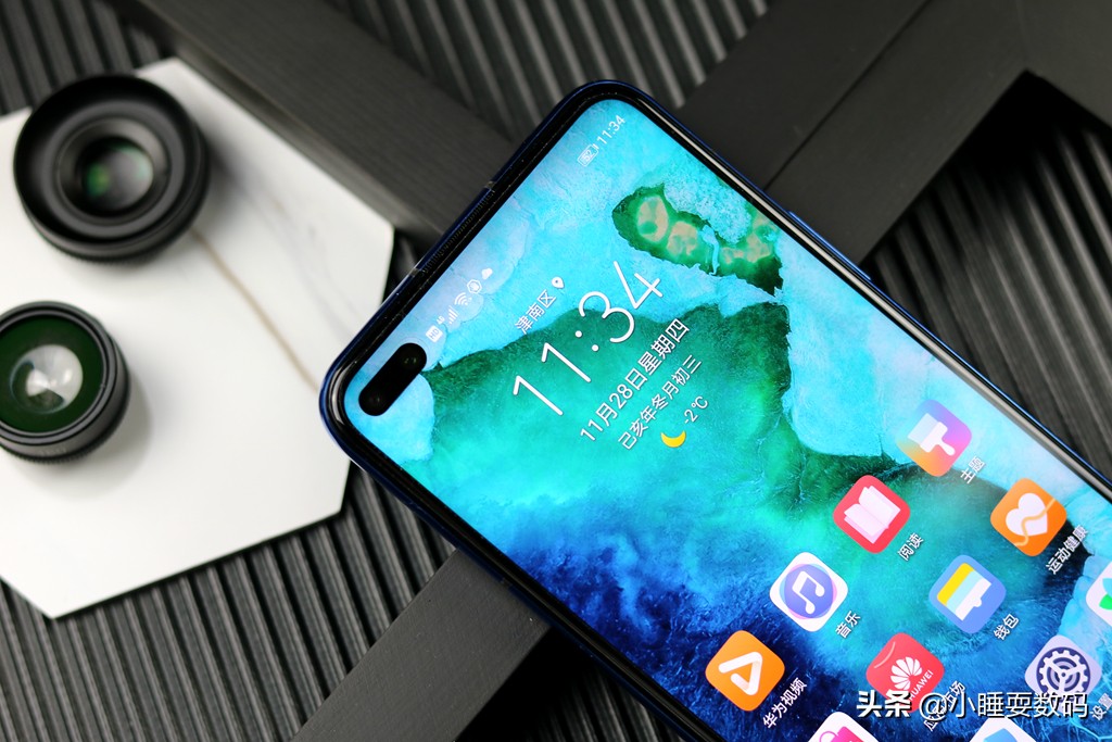 年轻人首选高性价比5g,年轻人值得买的手机中高端