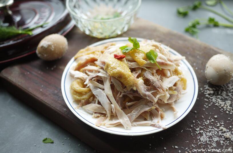 粤菜锡纸焗鸡做法,锡纸盐焗鸡翅的正宗原味的做法