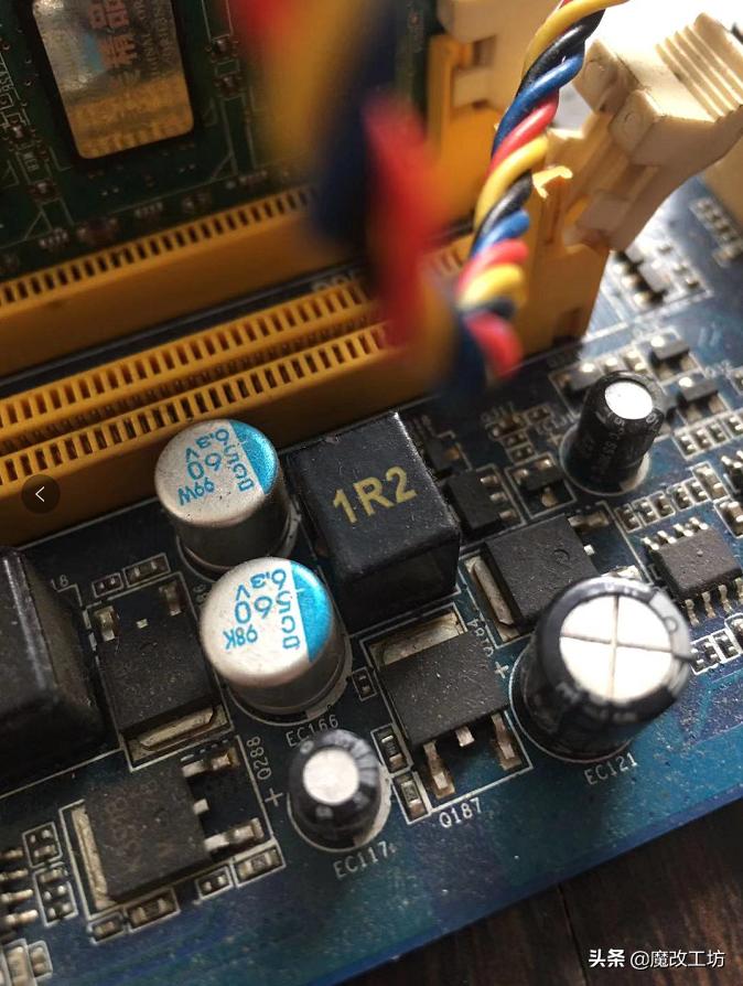 同一型号的电脑主板一样吗,电脑主板同型号不同品牌有啥区别