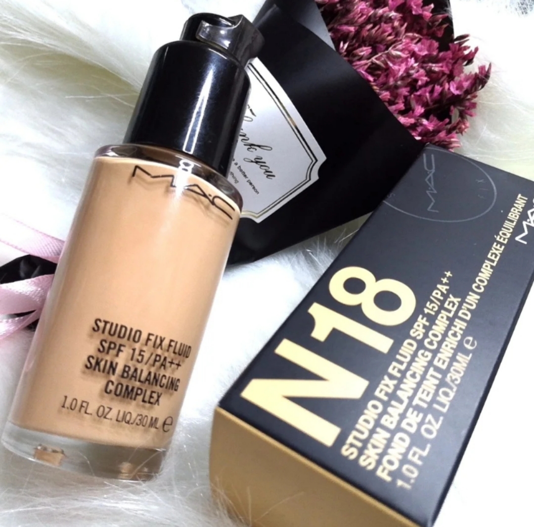 粉底液推荐干皮遮瑕雅诗兰黛,mac和雅诗兰黛粉底液对比