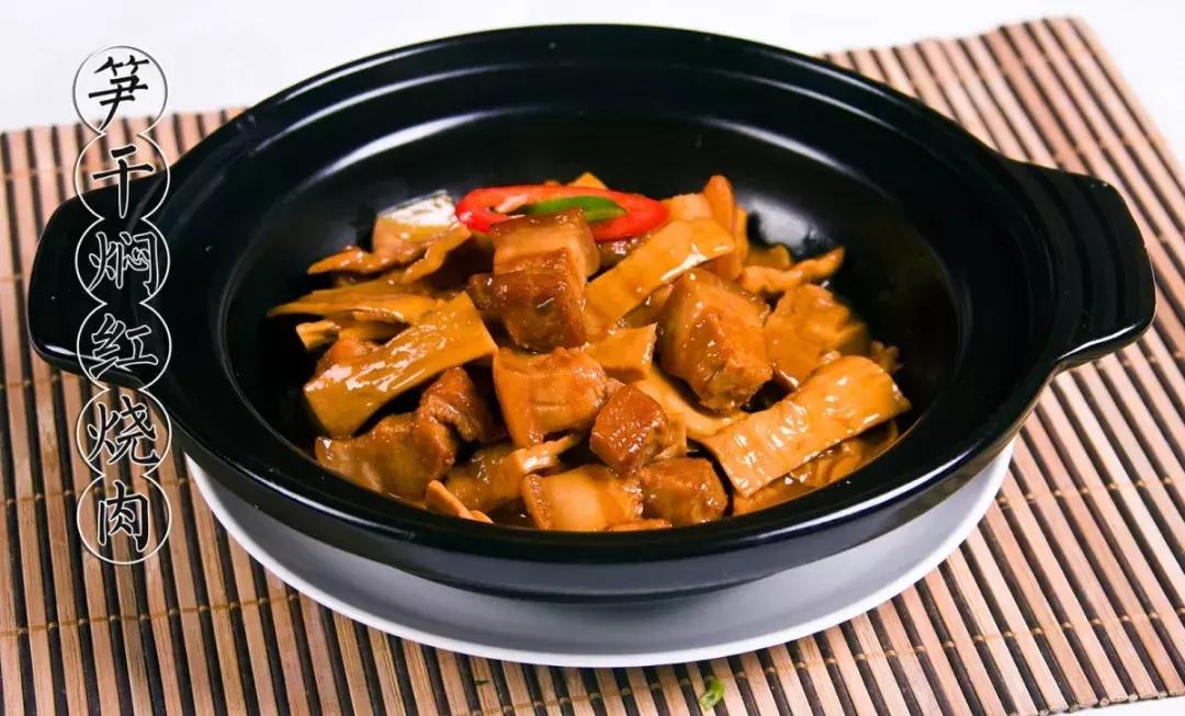 500平米的粤菜馆,粤菜5000元的一桌席菜单