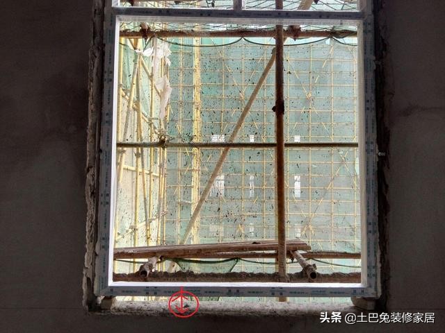 窗户缝用填缝剂还是水泥,门窗填缝用什么水泥最好