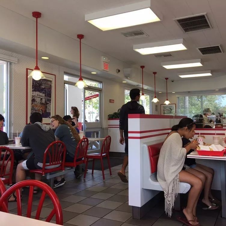 加州新港海滩游玩攻略,加州旅游推荐海边景点攻略