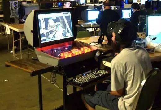 烧烤圈：烧烤店未来挣钱的商业模式｜跨界，你的机会