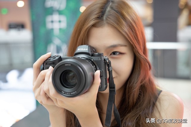 3000买微单还是单反相机合适,黑卡相机与微单和单反相机的区别